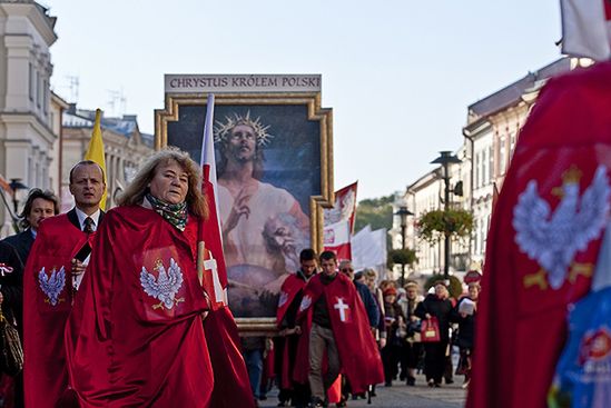 Marsz w Lublinie; żądali ogłoszenia Chrystusa królem Polski