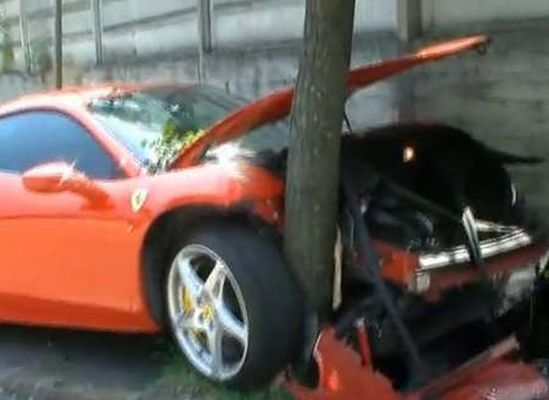 Niebezpieczne Ferrari?