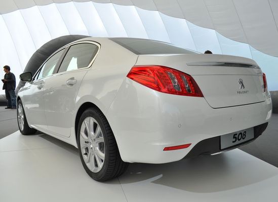 Peugeot 508 - Wejście lwa