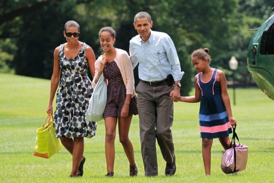 Córki Obamy będą pracować jako nianie
