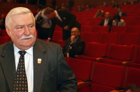 Wałęsa nie odpuszcza, chce przeprosin za "Bolka"