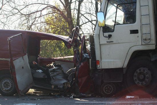 Właściciele busów łamią prawo i narażają pasażerów