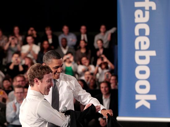 Barack Obama na Facebooku - czy przekona młodych?