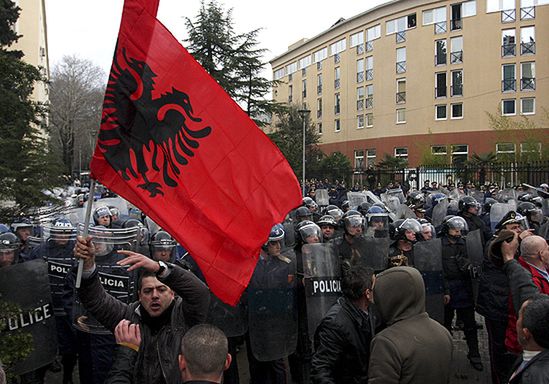 UE apeluje do władz Albanii o szanowanie praw człowieka