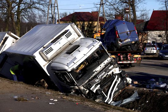 Tragedia na drodze koło Zambrowa - 6 osób zginęło