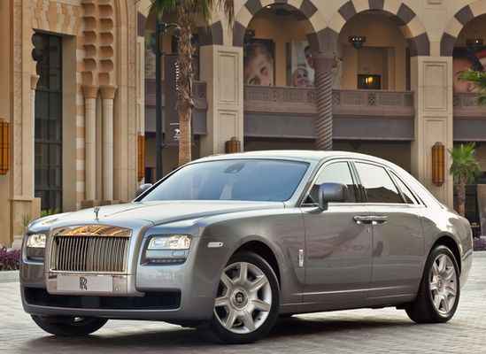 Rośnie popyt na Rolls-Royce'y