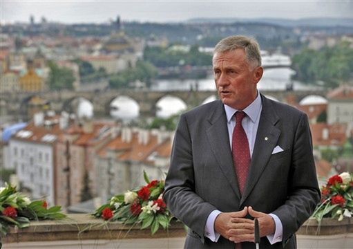 Premier Czech jedzie do Kijowa w sprawie gazu