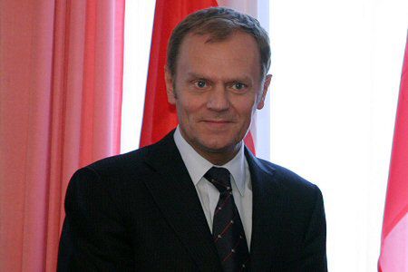 Polacy o Tusku: sympatyczny, przystojny i inteligentny