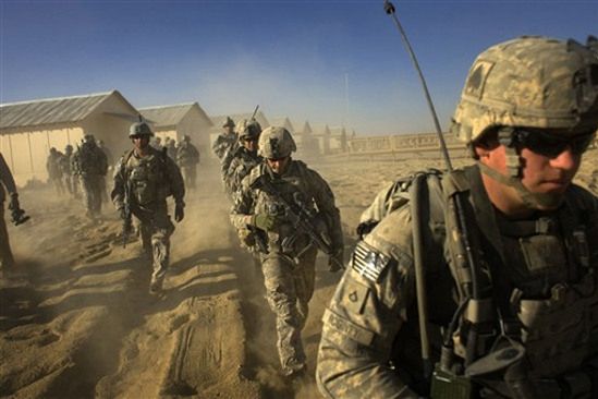 Dowódcy rozważają zwiększenie kontyngentu w Afganistanie