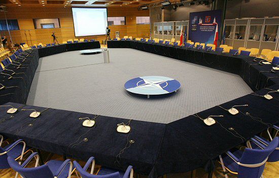 Rozpoczyna się "szczyt" NATO w Krakowie