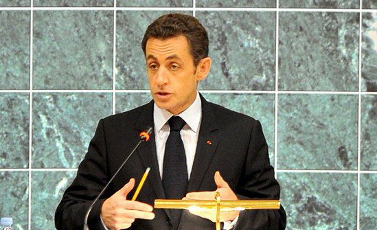 Sarkozy chce sprzedać Polsce reaktory atomowe