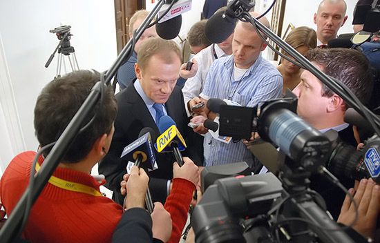 Tusk: będę głosował za odwołaniem Karnowskiego