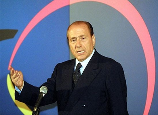 Berlusconi o swoich krytykach: "imbecyle!"