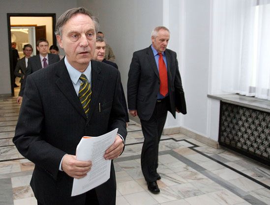 Senator PO Krzysztof Piesiewicz zachowa immunitet