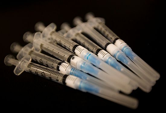 Pielęgniarki podały dzieciom końskie dawki szczepionki