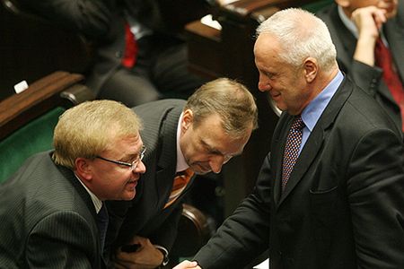 Niesiołowski: premierowi nie uda się spacyfikować PiS-u