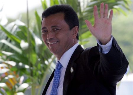 Przedterminowe wybory parlamentarne na Madagaskarze