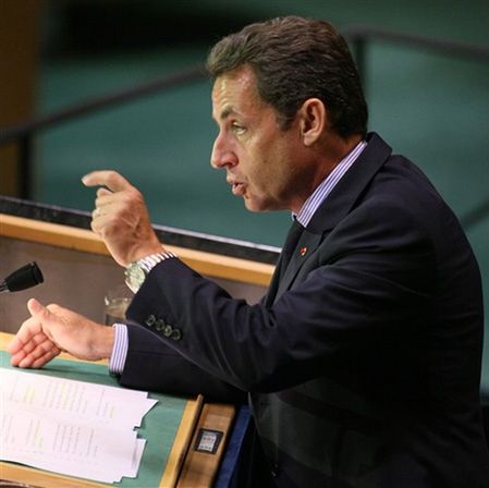 Sarkozy: Iran z bronią atomową to zbyt duże ryzyko