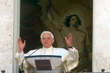 Benedykt XVI: przeżywamy na nowo 2 kwietnia 2005 r.