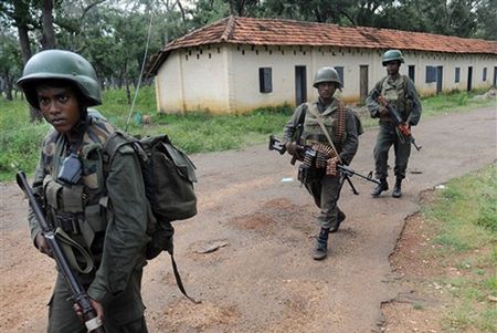 Separatyści zbombardowali obiekty wojskowe na Sri Lance