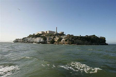 Czy więzienie Alcatraz zamieni się w centrum pokoju?