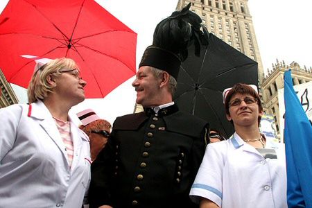 Manifestacja "Solidarności" z pielęgniarkami