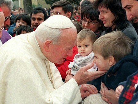 Modlitwa do Jana Pawła II uleczyła z raka płuc?