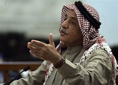 Proces Saddama Husajna wszedł w został odroczony do października