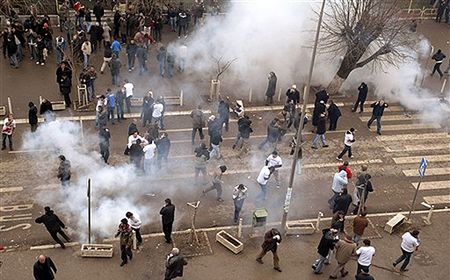 Władze Kosowa apelują o spokój po manifestacji, w której zginęły dwie osoby