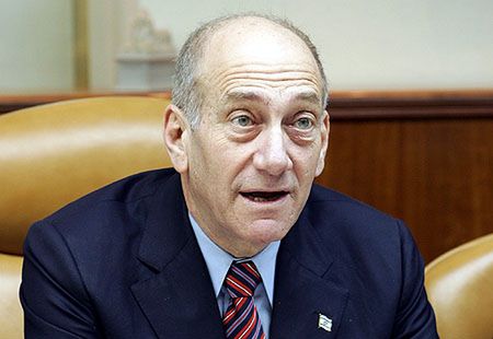 Rzecznik: wypowiedź Olmerta ws. broni atomowej została źle zinterpretowana