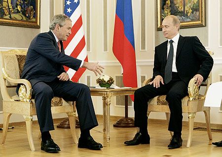 Putin i Bush rozmawiali o sankcjach dla Iranu