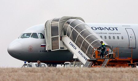 Awaryjne lądowanie samolotu w Pradze