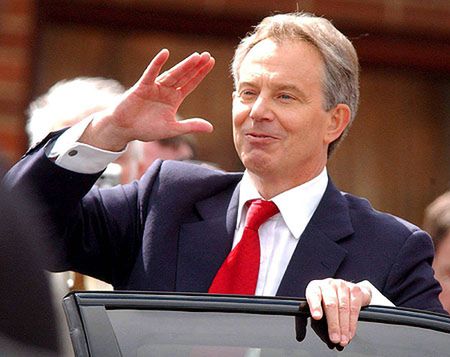 Po 10 latach kierowania rządem Tony Blair ustępuje z urzędu