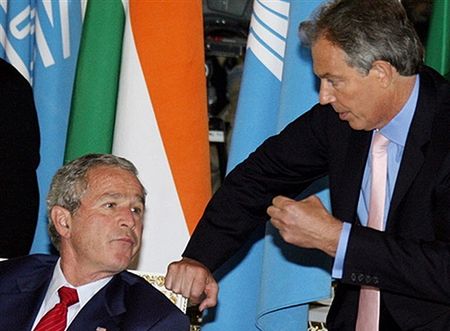 Bush przyłapany na użyciu brzydkiego słówka