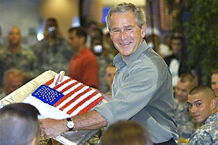Spadek poparcia na 60. urodziny George'a W. Busha