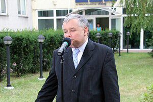"J. Kaczyński podsyca uprzedzenia - to zawstydzające"
