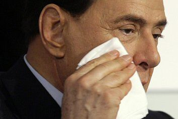 Kto ma więcej kasy od Berlusconiego?