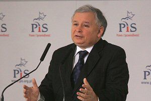 J. Kaczyński: potraktowanie dziennikarzy - arcyskandal