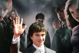 10 mln funtów za utrzymanie w sekrecie losów Harry'ego Pottera