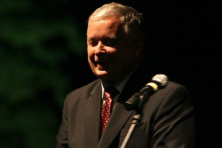 Prezydent Kaczyński poleciał do Lwowa na 750-lecie miasta