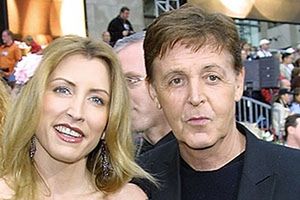 Paul McCartney maltretował żonę?