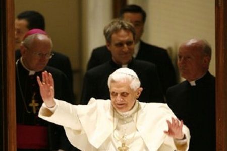 Benedykt XVI przyjął kardynała Dziwisza