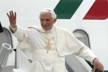 Benedykt XVI w Hiszpanii - powitał go król i premier