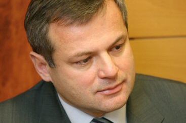 J. Kaczyński: doktor Garlicki przykładem zepsucia III RP