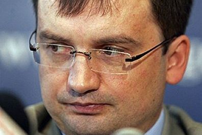 Prokuratura przesłucha Zbigniewa Ziobrę