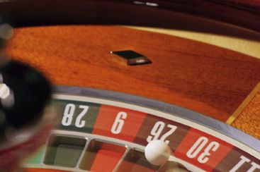Koniec hazardu w Rosji - milicja zamyka kasyna