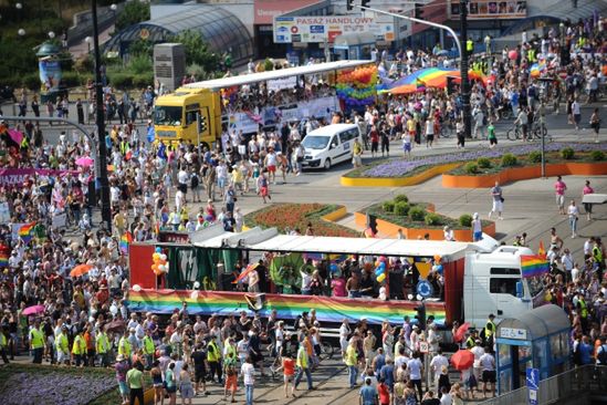 Policja sprawdzi nagrania z EuroPride