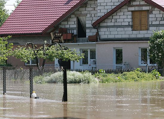 Synoptycy ostrzegają przed burzami