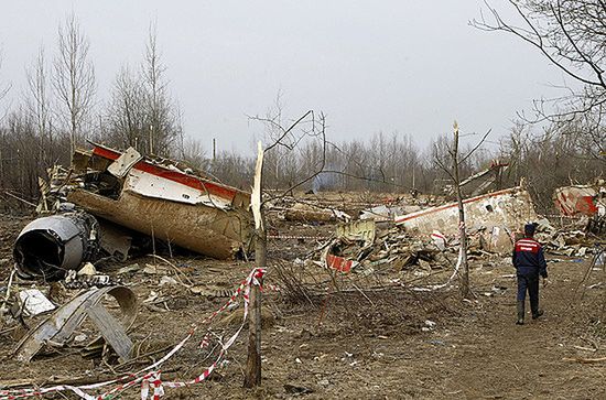 Raport PiS: oto winni katastrofy pod Smoleńskiem
