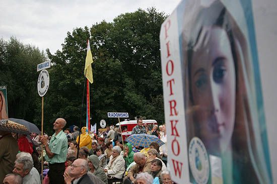 Prawnicy zajmą się statutem Rodziny Radia Maryja